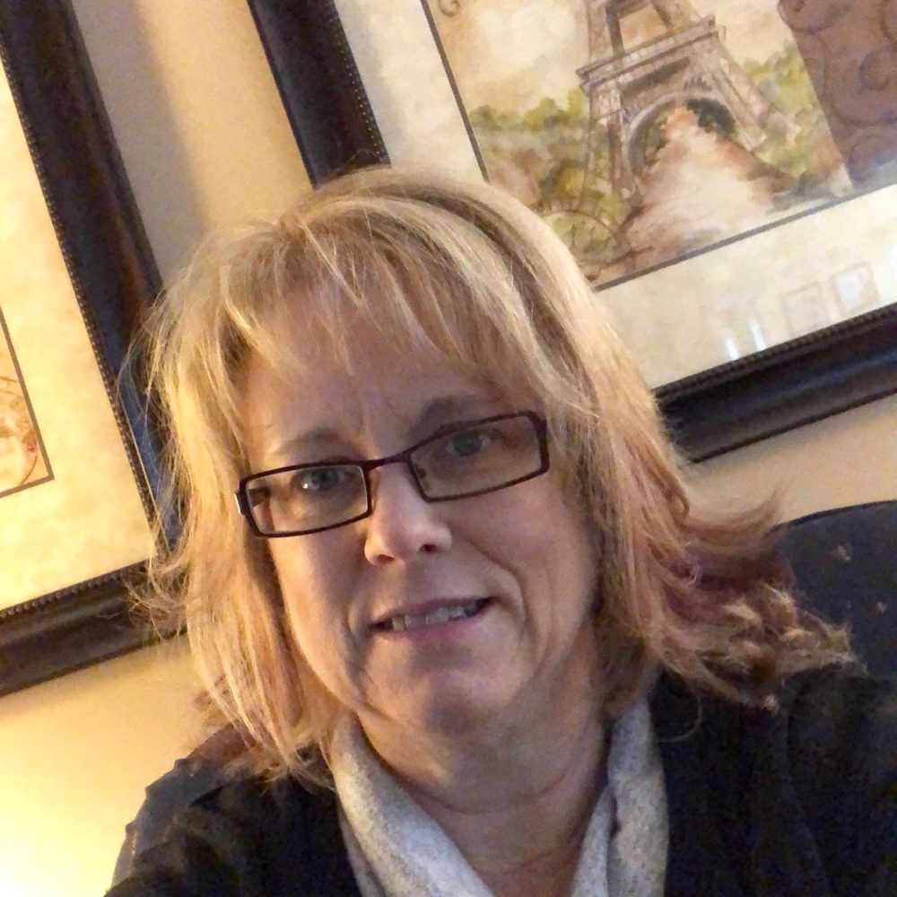 Meet your Posher, Connie